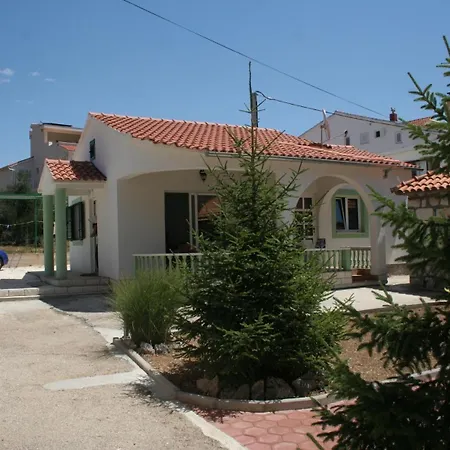By The Sea Brodarica, Sibenik - 4242 *